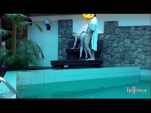 ❤️ Kāhea ʻo Boss i ke kaikamahine i ka loko wai, akā ʻaʻole hiki iā ia ke pale i ka wela Anal video ma porn haw.myinvest.top ️❤